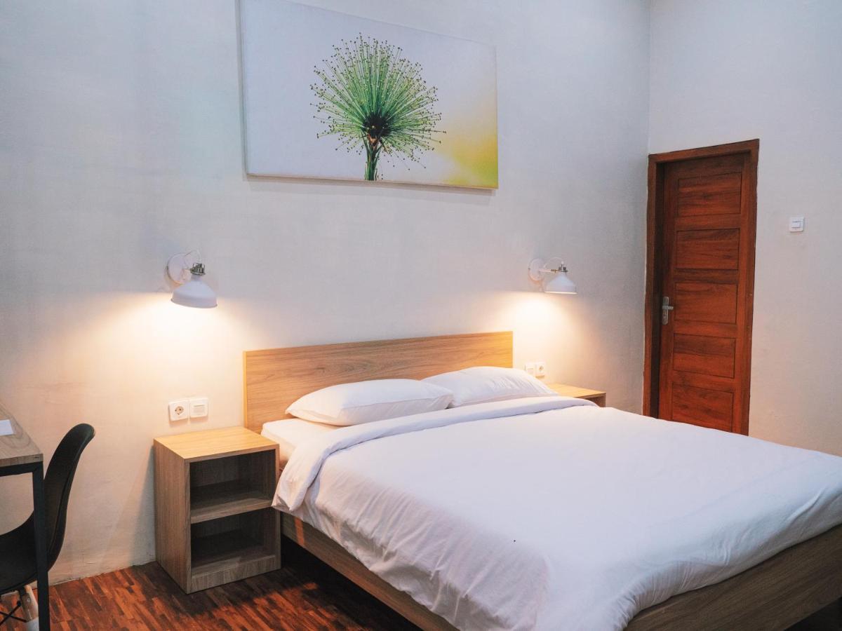 Tumpaksewu Homestay Sidomukti Экстерьер фото